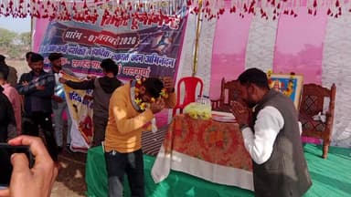 खरगापुर: मलगुवा ने बुडेरा को हराकर शानदार जीत दर्ज की, मलगुवा बी.एस. मैदान पर खेला गया क्रिकेट मुकाबला