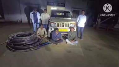 અબડાસા: કોસા - સુખપરની વીજલાઈનમાંથી ચોરી કરનારા ત્રણ ઈસમો પકડાયા