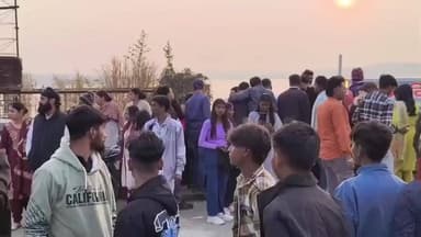 गोमिया: तेनुघाट डैम में अचानक पहुंची पुलिस, पिकनिक स्पॉट पर संदिग्ध लोगों पर रखी जा रही है पैनी नजर