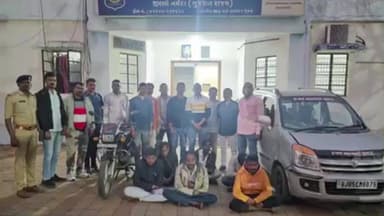 ડેડીયાપાડા: નાનીબેડવાણ સીમમાં જુગાર રમતા 6 ઝડપાયા, રૂ. 2.04 લાખનો મુદ્દામાલ જપ્ત, 3 વોન્ટેડ જાહેર ડેડીયાપાડા પોલીસ સ્ટેશન ગુનો દાખલ.