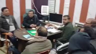 मशरक: प्रखंड कार्यालय में ई-केवाईसी और फार्मर रजिस्ट्री कार्य में तेज़ी लाने के लिए समीक्षा बैठक