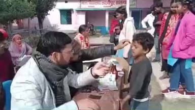 दिघलबैंक: उत्क्रमित माध्यमिक विद्यालय लक्ष्मीपुर तालग़ाछ में स्वास्थ्य विभाग ने लगाया निःशुल्क स्वास्थ्य शिविर, दवाइयाँ वितरित