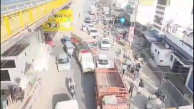 धनौरा: गजरौला पुलिस ने चौपला पर लगने वाले जाम को लेकर इंदिरा चौक से बाहरी वाहनों को रोका