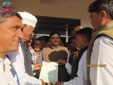 एक–दो दिन में समाधान नहीं हुआ तो गुड़ामालानी–धोरीमन्ना की सड़कें होंगी जाम:रालोपा नेता ताजाराम सियाग की सरकार को दो टूक ...