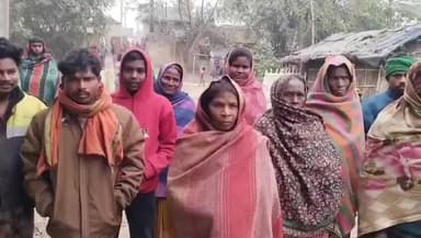 नौतन: डबरीया पंचायत के वार्ड 6 में नल-जल दो साल से ठप, सोलर लाइट भी नदारद, ग्रामीणों ने किया प्रदर्शन #jansamasya