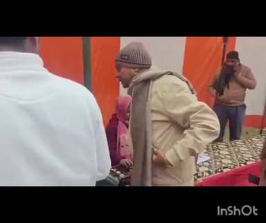 गोला गोकरणनाथ: गोला नगर पालिका के आपके द्वार अभियान के तीसरे दिन गाँधी उच्च माध्यमिक विद्यालय में उमड़ा जनसैलाब, 318 शिकायतें दर्ज