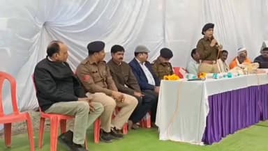 बहोरीबंद: पुलिस जन चौपाल अभियान के तहत ग्राम पंचायत इमलिया में साइबर सुरक्षा जागरूकता कार्यक्रम