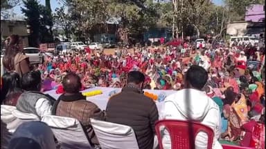 मांडर: मंत्री शिल्पी नेहा तिर्की की उपस्थिति में शहीद शेख भिखारी एवं टिकैत उमराव सिंह का शहादत दिवस धूमधाम से मनाया गया