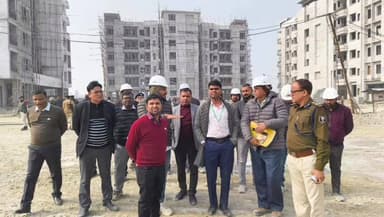 मैरवा: मैरवा में निर्माणाधीन मेडिकल कॉलेज और अस्पताल का ज़िला पदाधिकारी ने किया निरीक्षण