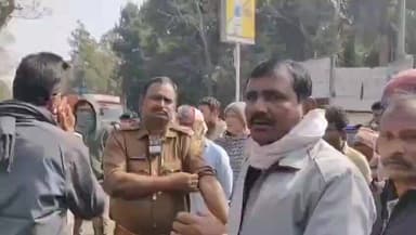 ଭୋଗରାଇ: ଓଡିଶା ସୀମାନ୍ତ ଦୀଘାରେ ପୁଣି ଦିଦିଙ୍କ ଦବଙ୍ଗଗିରି,ଦୋକାନ ଉପରେ ଚାଲିଲା ବୁଲଡୋଜର,ପ୍ରତିବାଦରେ ଆଜି ରାସ୍ତା ରୋକ