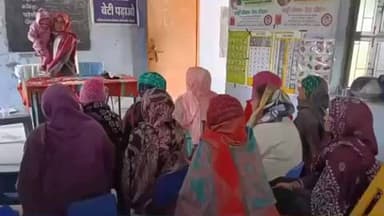 लोहारू: झांझड़ा बास आंगनबाड़ी केंद्र में सीबीई मीटिंग, पोषण अभियान के तहत सही पोषण पर जागरूकता