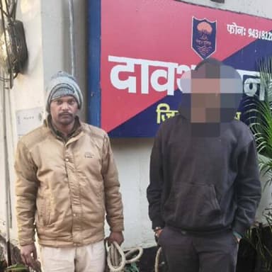 दावथ: मलियाबाग चौक से दावथ थानाध्यक्ष ने नशीली दवा के साथ एक धंधेबाज युवक को किया गिरफ्तार