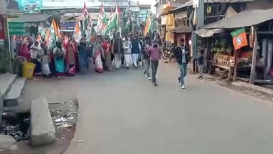 গড়বেতা ১: ED র বিরুদ্ধে দলীয় তথ্য সংগ্রহর অভিযোগ তুলে গড়বেতা শহরে প্রতিবাদ মিছিল তৃণমূলের,উপস্থিত বিধায়ক