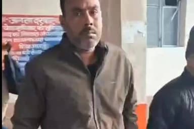 चानन: चानन थाना पुलिस ने मलिया गांव से एक व्यक्ति को देसी कट्टा और कारतूस के साथ गिरफ्तार किया