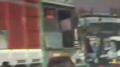 ब्यावर: गुलाबपुरा राष्ट्रीय राजमार्ग-48 पर बरल पुलिया के पास प्याज से भरे ट्रक और ट्रेलर में भीषण सड़क हादसा