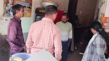 બોરસદ: ખોરાક અને ઔષધ નિયમન તંત્ર દ્વારા બોરસદમાં ખાણીપીણીની લારીઓની તપાસ હાથ ધરવામાં આવી