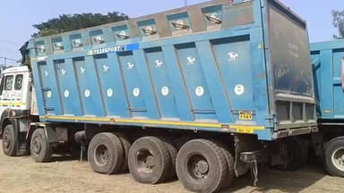 शिकारीपाड़ा: शिकारीपाड़ा में पुलिस ने तीसरी बार बालू माफिया को दी पटखनी, अवैध बालू लदा हाइवा ज़ब्त