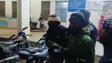 भांडेर: चंद्रोल गांव के पास गाय से टकराकर बाइक चालक घायल, 2 लोग गंभीर हालत में अस्पताल रेफर