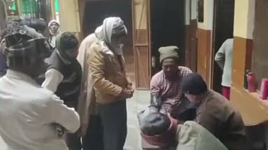 बदायूं: बदायूं के बसोमा गांव में शिखर नर्सिंग होम ने रजत विद्या मंदिर स्कूल में निःशुल्क स्वास्थ्य शिविर का आयोजन किया