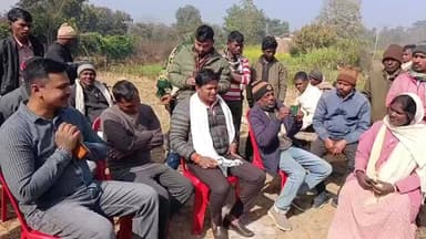 प्रतापपुर: बजरंग वाहिनी दल की मानवीय पहल: प्रदेश अध्यक्ष राहुल साहू ने जरूरतमंदों के बीच कंबल, चूड़ा और तिलकुट बांटे