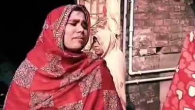 নবগ্রাম: নবগ্রামে নিখোঁজ শিশুর মৃত দেহ উদ্ধার হতেই কান্নায় ভেঙে পড়েছেন পরিবারের সদস্যরা