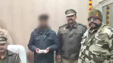 भेलूपुर पुलिस ने चाकू से जानलेवा हमला करने वाले अभियुक्त को गिरफ्तार किया, चाकू बरामद