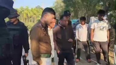 ডুমডুমা: শুকানগুৰি নগাঁওত সন্দেহজনক তিনিজন ব্যক্তি আটক