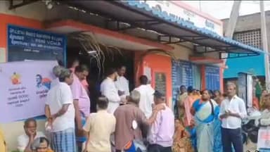 வேலூர்: தொரப்பாடியில் நியாய விலை கடையில் பொங்கல் தொகுப்பினை வேலூர் சட்டமன்ற உறுப்பினர் கார்த்திகேயன் வழங்கினார்