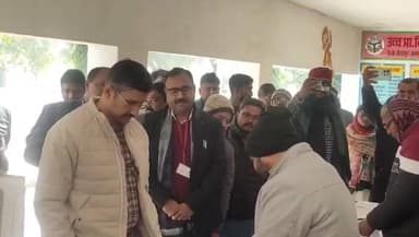 बीघापुर: ओसियां में लखनऊ मंडल आयुक्त ने एसएआर की प्रगति की समीक्षा की