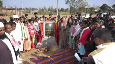 मांडर: मांडर और चान्हो प्रखंड में जतरा खूंटा के साथ का शिलान्यास हुआ