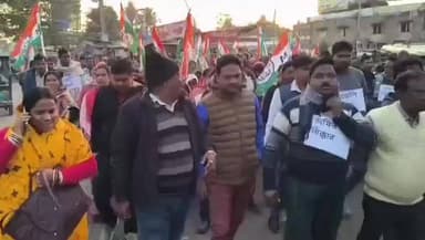 কেশপুর: ED র বিরুদ্ধে দলীয় তথ্য সংগ্রহর অভিযোগ তুলে কেশপুর বাজারে প্রতিবাদ মিছিল তৃণমূলের