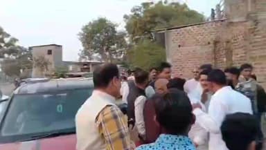 हाटपिपल्या: शिवपुर मुंडला में विधायक मनोज चौधरी ने पुल निर्माण का भूमिपूजन और बाल वाटिका का लोकार्पण किया