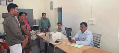 ఉరవకొండ: శీర్పి మరియు హనిమరెడ్డి పల్లి గ్రామ సచివాలయాలను తనిఖీ చేసిన ఎంపీడీవో లక్ష్మీనారాయణ