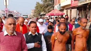 धरियावद: उपाध्याय मुनि विकसंत सागरजी और आर्यिका विविक्त श्री माताजी का धरियावद नगर में आज हुआ मंगल प्रवेश