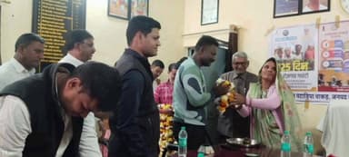 पचोर: जिला पंचायत सीईओ पटाड़िया धाकड़ गांव पहुंचे, पंचायत और मुक्तिधाम का निरीक्षण किया, सरपंच ने पुलिया स्टॉप डेम की मांग की