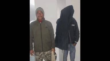 सरैयाहाट: सरैयाहाट/लुटकांड का फरार अपराधी हंसडीहा थाना पुलिस द्वारा गिरफ्तार, न्यायिक हिरासत में भेजा गया, अन्य की तलाश जारी