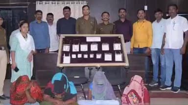 मुखेड: जिल्ह्यातील बस स्थानक परिसरात गर्दीचा फायदा घेऊन दागिने लंपास करणाऱ्या टोळीस मुखेड येथून स्थानीय गुन्हे शाखेने केली