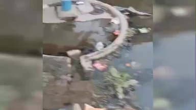 सुल्तानगंज: एन एच 80 अपर रोड स्थित वार्ड 1 महाजन टोला में नाला जाम होने से जल-जमाव, लोग परेशान