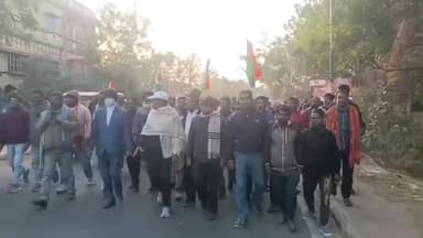 লাভপুর: আই প্যাক দপ্তরে ইডি হানার প্রতিবাদে লাভপুরে ধিক্কার মিছিল তৃণমূলের