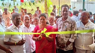 மதுராந்தகம்: அச்சரபாக்கம் பேரூராட்சியில் நியாய விலைக் கடையினை எம்எல்ஏ மரகதம் குமரவேல் திறந்து வைத்தார்