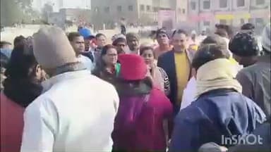 अलौली: अलौली में क्रिकेट टूर्नामेंट का नगर सभापति ने किया उद्घाटन