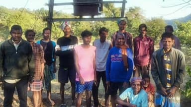 गोइलकेरा: अति नक्सल प्रभावित क्षेत्र चम्पावा के रोडो गांव में बिजली ट्रांसफार्मर का उद्घाटन, ग्रामीणों ने जताई खुशी