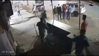 Satna MP: रीवा रोड में बीती रात हुए गोलीकांड की घटना का cctv video वायरल,,,
#viratvasundhara #MPNews #india #trading #f...