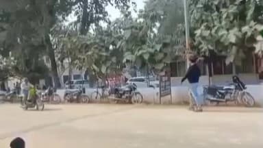 सहजनवा: हरपुर बुदहट थाना क्षेत्र में मारपीट के आरोप में दो अलग-अलग गांव के आधा दर्जन लोगों पर मुकदमा दर्ज हुआ