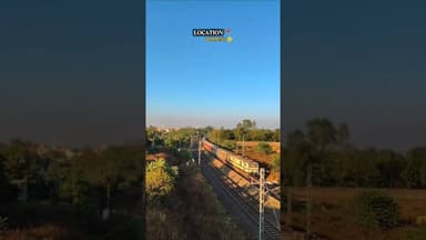 शामगढ़ से रेल आते हुए। #viral #shortvideos #trending #shorts #short #viralvideo #trendingshorts