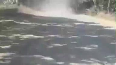 ఏలేశ్వరం నుంచి జె.అన్నవరం రోడ్డుపై గోతులతో నరకం