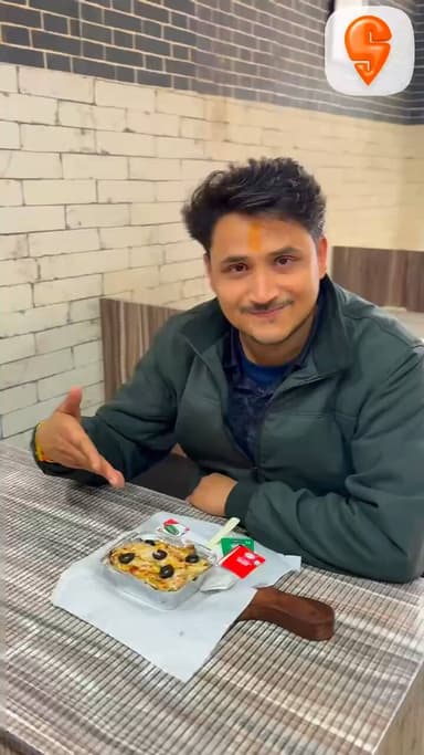 😋 Swiggy Dhamakedar Deals 🚀
#barabanki #viral #viralpost #barabankiupdates #trendingreels #swiggy #swigg