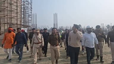 कैथवलिया में बन रहे विराट रामायण मंदिर का डीएम–एसपी ने किया निरीक्षण, सुरक्षा के पुख्ता इंतज़ाम
मोतिहारी (पूर्वी चंपारण)...