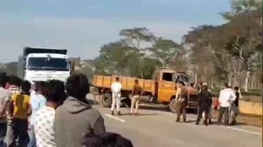ডুমডুমা: কাকপথাৰ-তালাপ সংযোগী বাইপাছত ভয়ংকৰ পথ দুৰ্ঘটনাত থিতাতে নিহত এজন