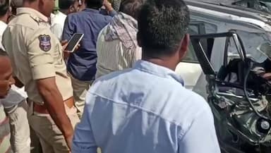 ఏటూరునాగారం: ఏటూరునాగారంలో ఘోర రోడ్డు ప్రమాదం